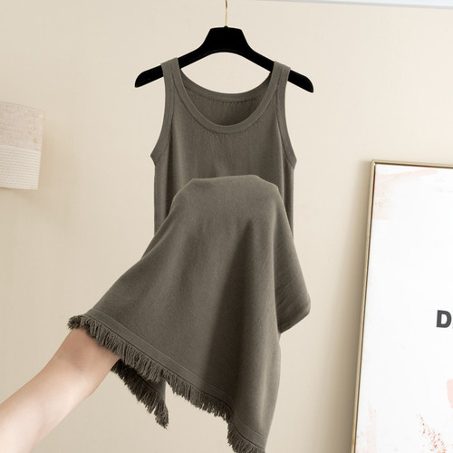 a字纯色针织吊带连衣裙女