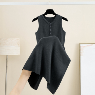 秋冬圆领针织吊带背心连衣裙女无袖 毛衣裙外穿内搭显瘦打底裙 长款