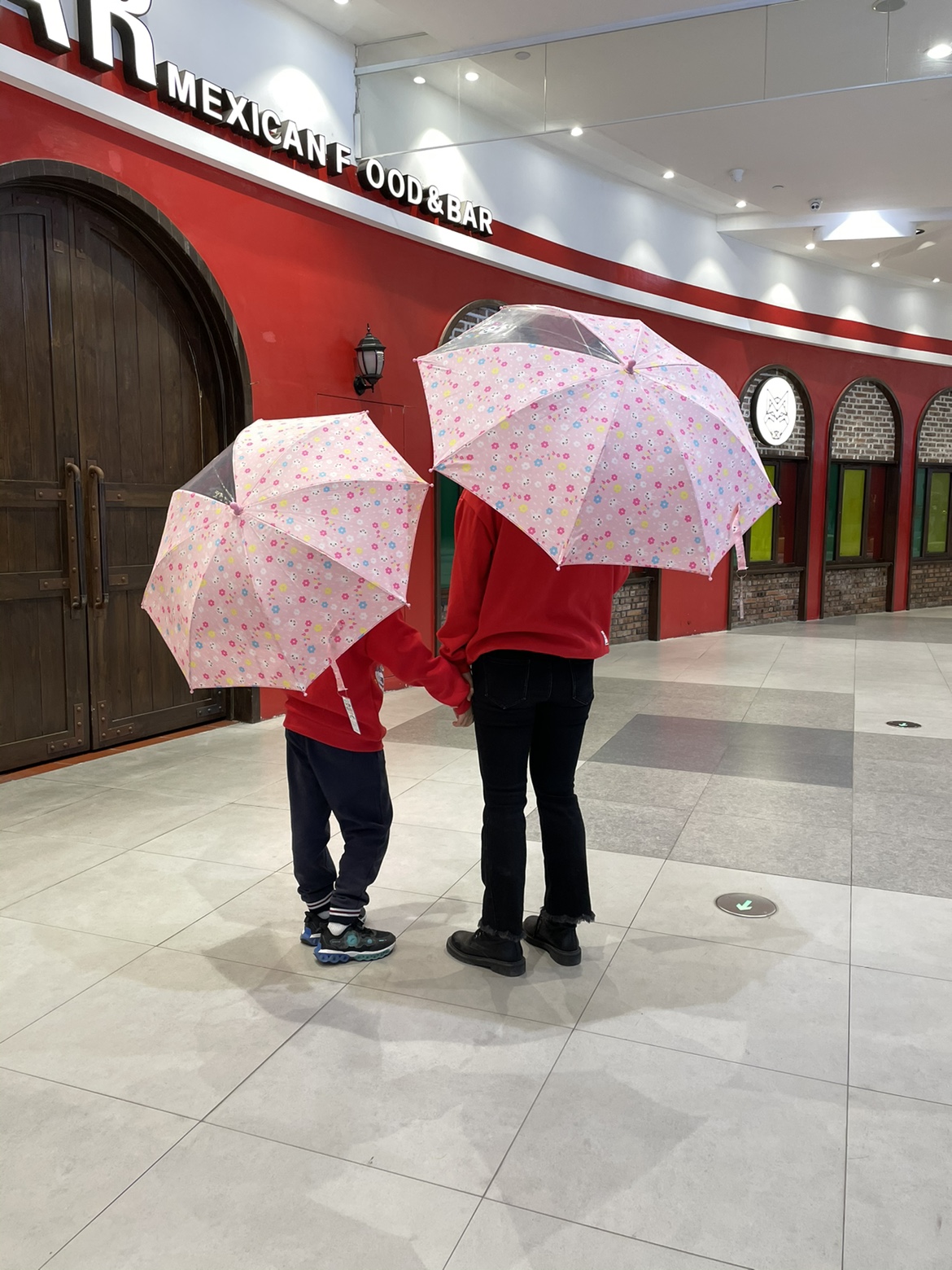 日本儿童雨伞卡通兔子幼儿园女童小童宝宝长柄阳伞雨具防晒上学用