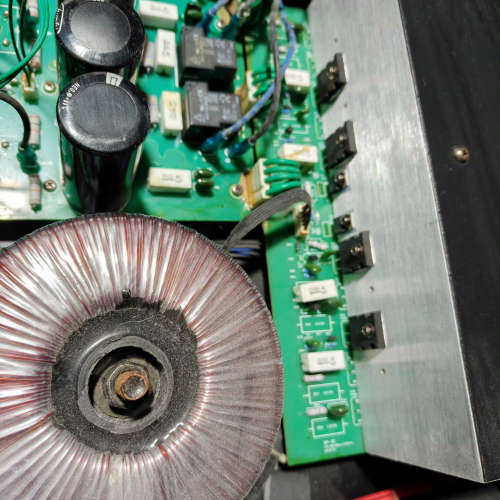 SKING   D3.2功放，正常使用。[议]