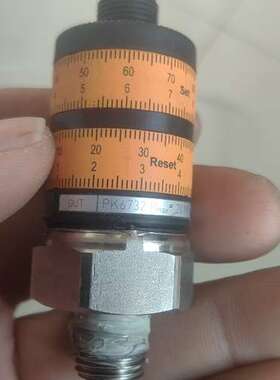 乎IFM易福门压力传感器PK6732，德国，带【议】