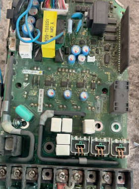 安川e1000.11kw驱动板etp713210、。[议]