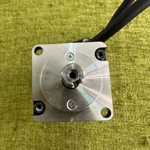 #SGM7J-01AFC6S安川7系100W增量型伺服电机，【议】