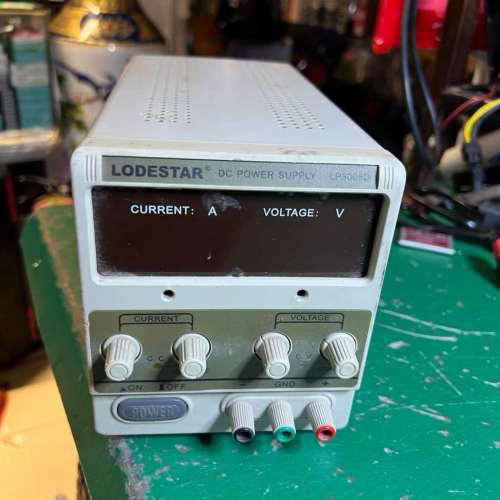 乐达LODESTAR LP3005D直流稳压电源，0-24V[议]