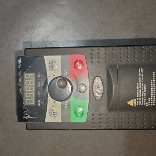 SUNYE日业变频器 CM510-A4T1R5GB，1.5K【议】