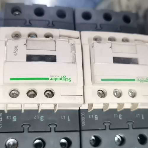 交流接触器LC1D40A，AC220V，AC3[议]