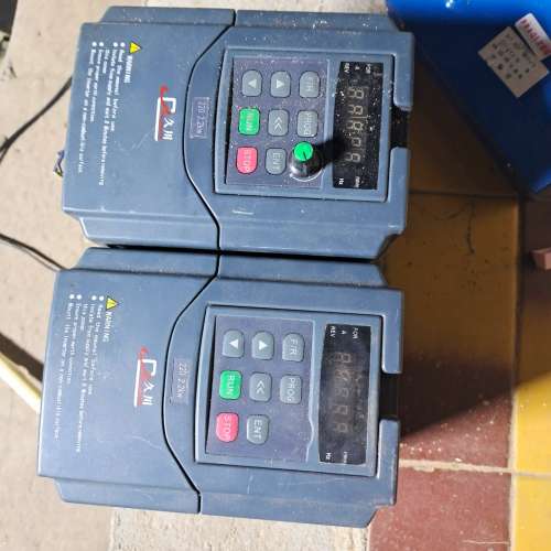 久川变频器JC02R2A2-L-V1.0，220V，2.2k【议】