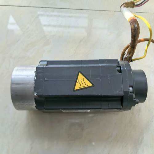 电机1FT3035-6AZ99-9-Z S 15，【议】