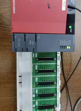 三菱Q系列PLC 电源模块Q61P+基板Q35B+Q06HC【议】