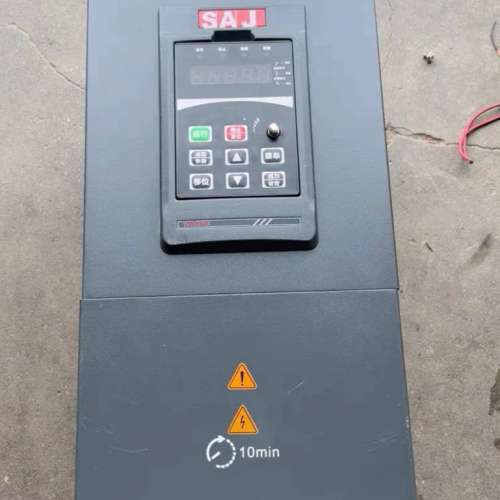 三晶变频器PDG10-4T015B 15KW【议】