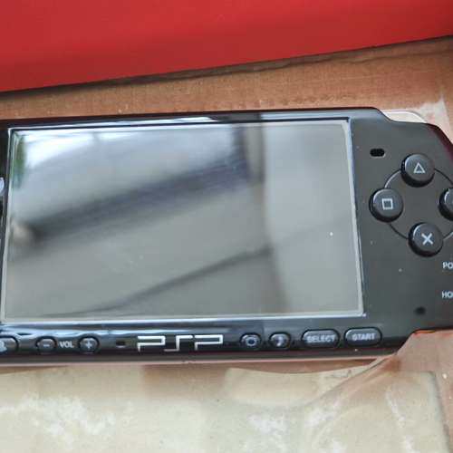 psp 3000 港版黑色 防拆防水贴在 色彩空间有 机身没【议】