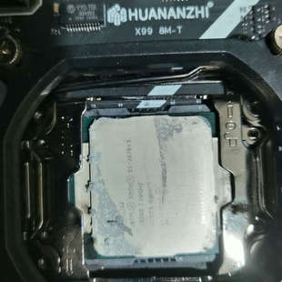 X99主板带E52678V3CPU主板正常使用固态不带 议