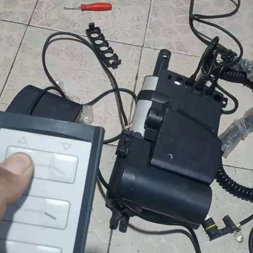 丹麦LINAK控制盒，，有11，旧，电压120【议】