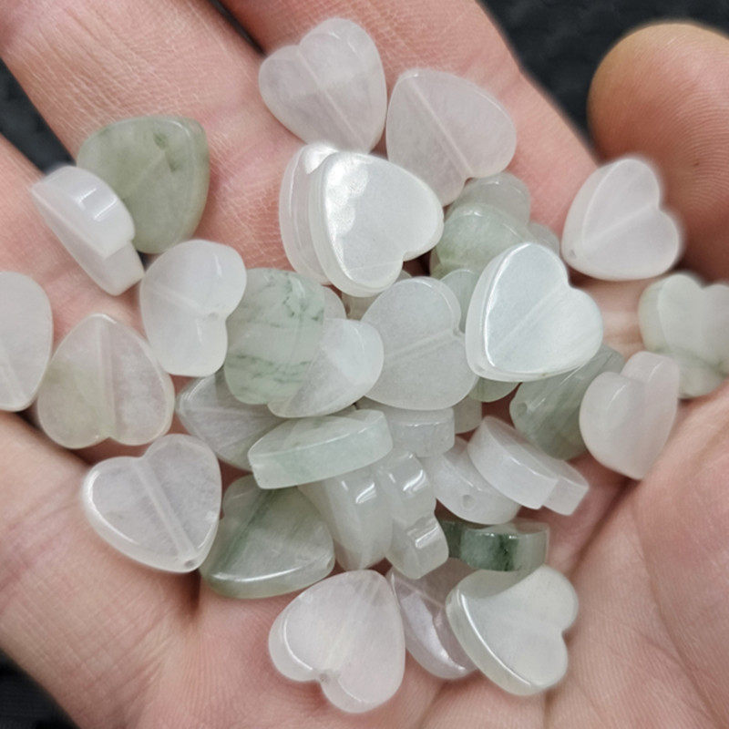 天山翠爱心玉石散珠石英岩玉绿飘花心形手链项链耳环发簪配件配饰