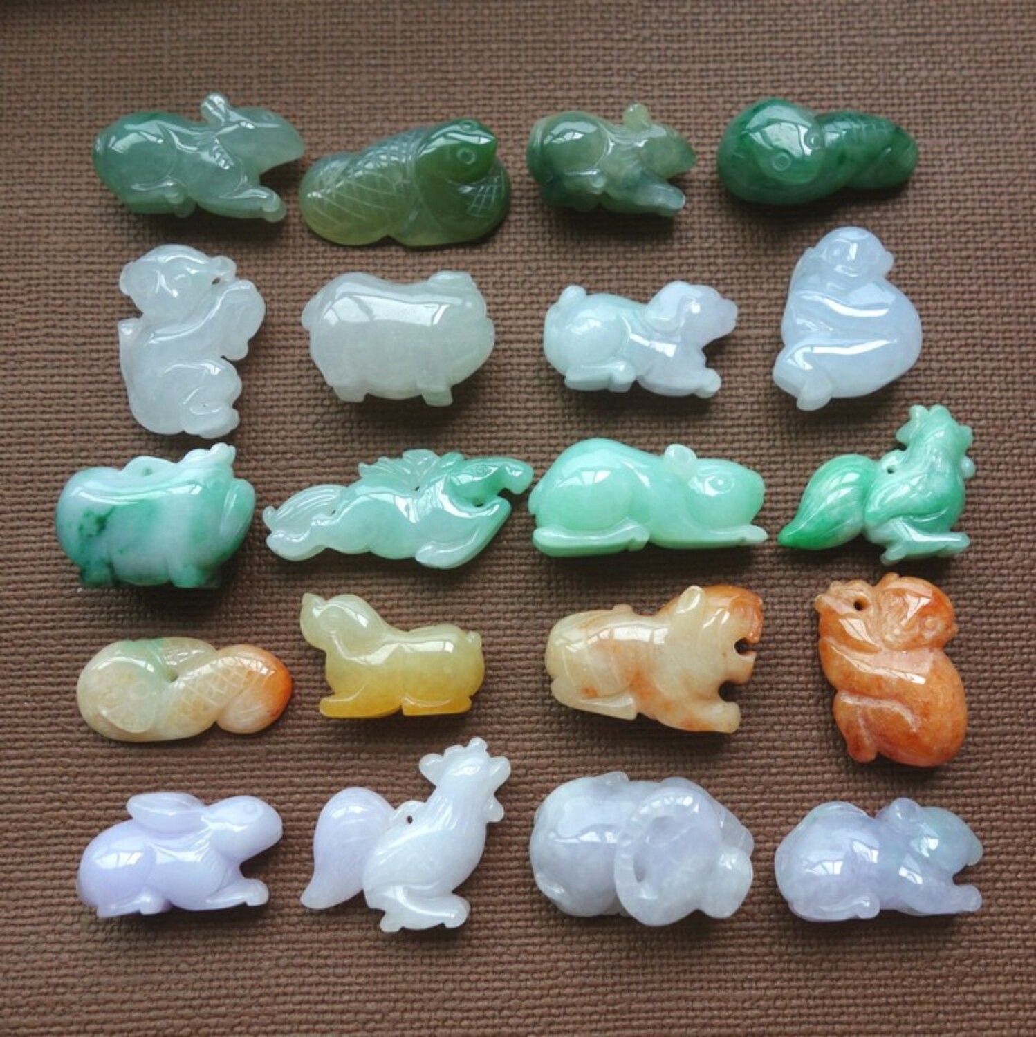 一号链接 本命年生肖翡翠虎马狗龙鼠猴蛇鸡牛猪兔羊玉手链玉挂件