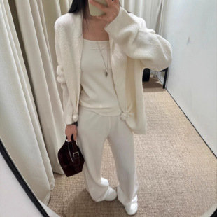 25ss新三色翻领扭结混纺开衫 本 外套上衣女swayi 上海高版 花一