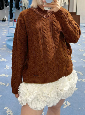 花一【上海高版本】V领宽松慵懒麻花肌理感套头羊毛针织衫shushut