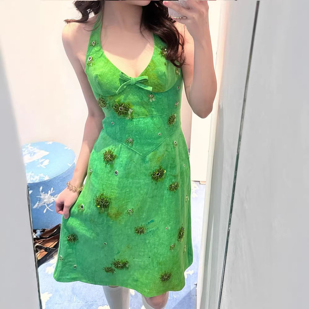 花一【上海高版本】26ss高级百搭订珠复古挂脖胸衣连衣裙shushuto