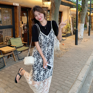 气质高级感黑色连衣裙女夏季2025新款设计感超好看吊带罩衫