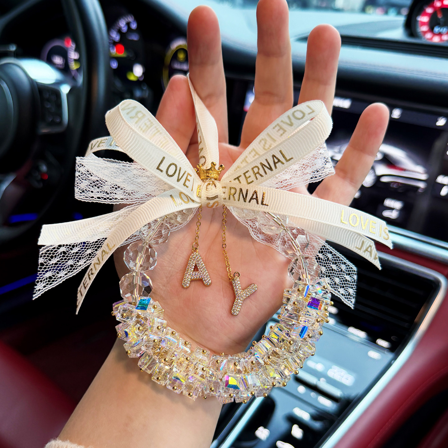 网红ins风汽车挂件姓氏字母缩写情侣定制车内吊坠车载后视镜装饰