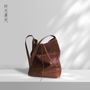 水晶植鞣胎真皮水桶包包高级感轻奢小众设计斜挎结婚本命年红色包
