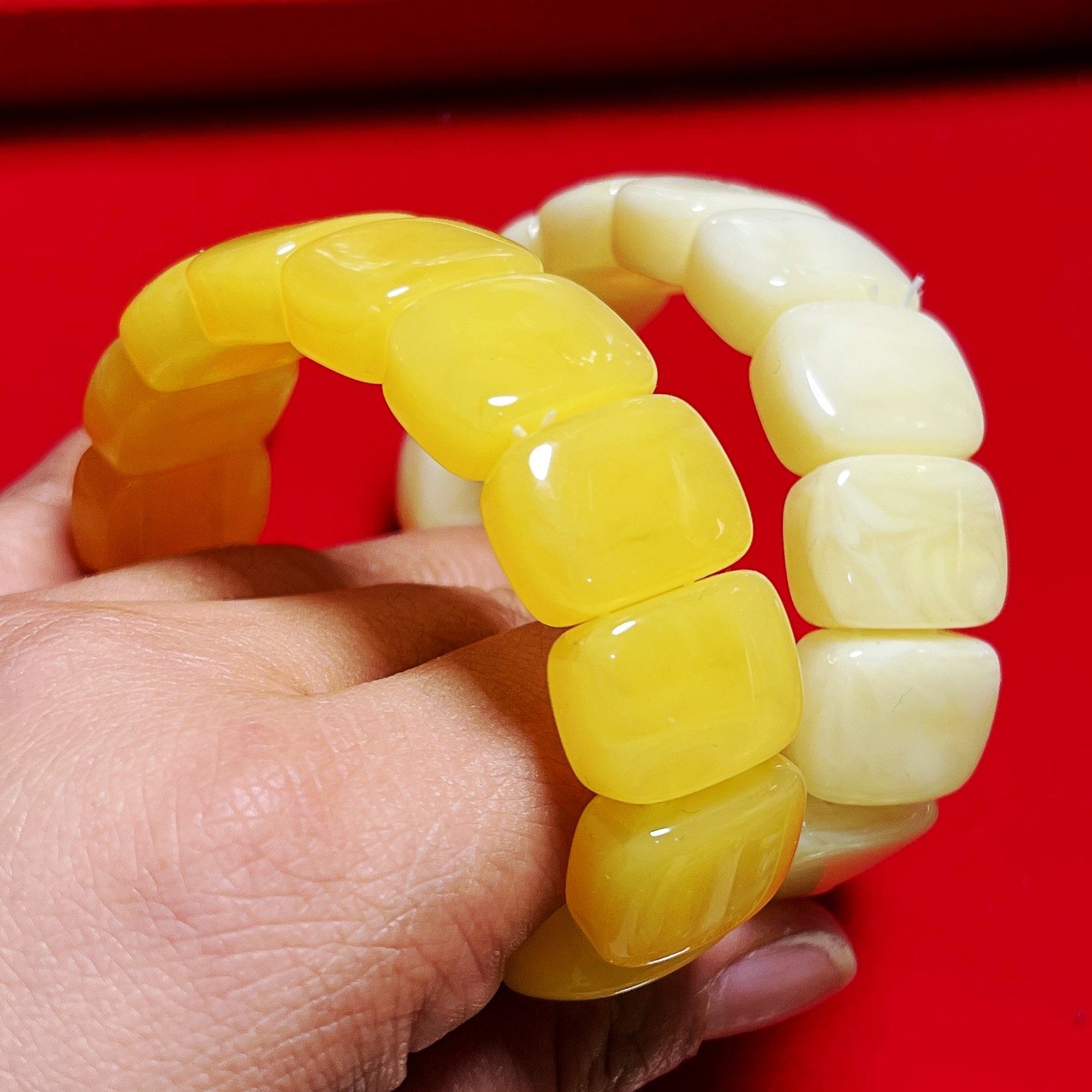 塑料合成琥珀蜜蜡白花蜜蜡手排荧光浮蜜蜡琥珀手链手串男手镯饰品