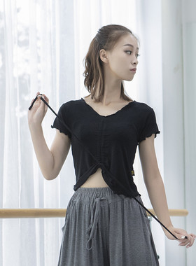 红舞鞋 前抽带短袖舞蹈上衣  女式T恤健美操 短款练功上衣 35052