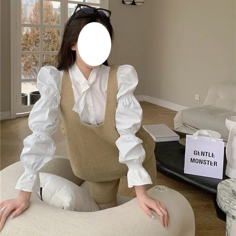 洋气减龄套装女泡泡袖小众衬衫+百搭毛衣短裤+针织背心马甲三件套