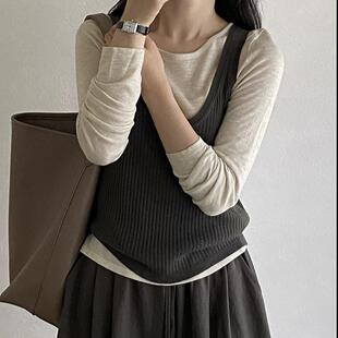 韩系慵懒风U领针织马甲两件套女春秋2026新款叠穿长袖T恤法式上衣
