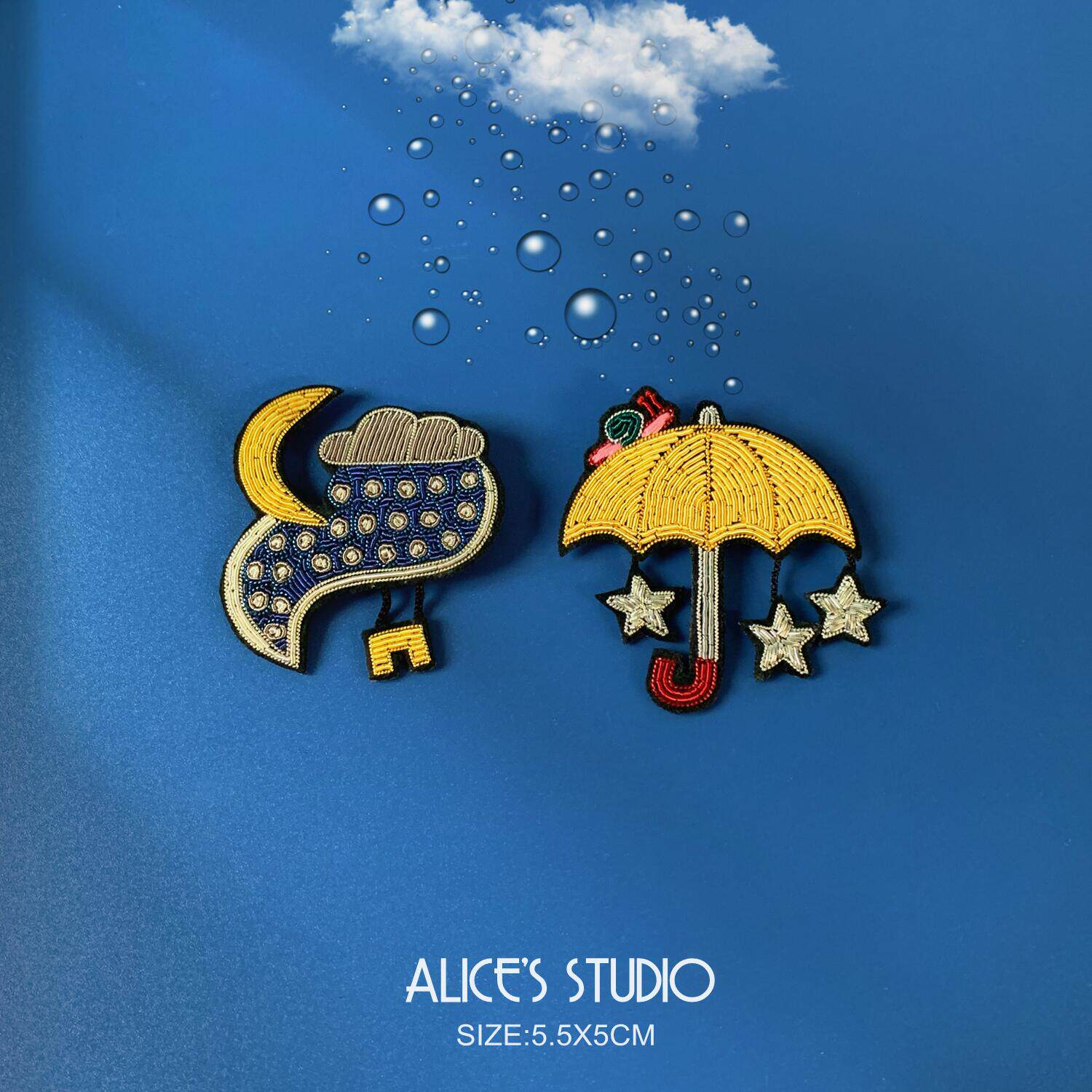 2021款欧美设计纯手工刺绣云朵雨伞星星胸针防走光ins潮套装配饰
