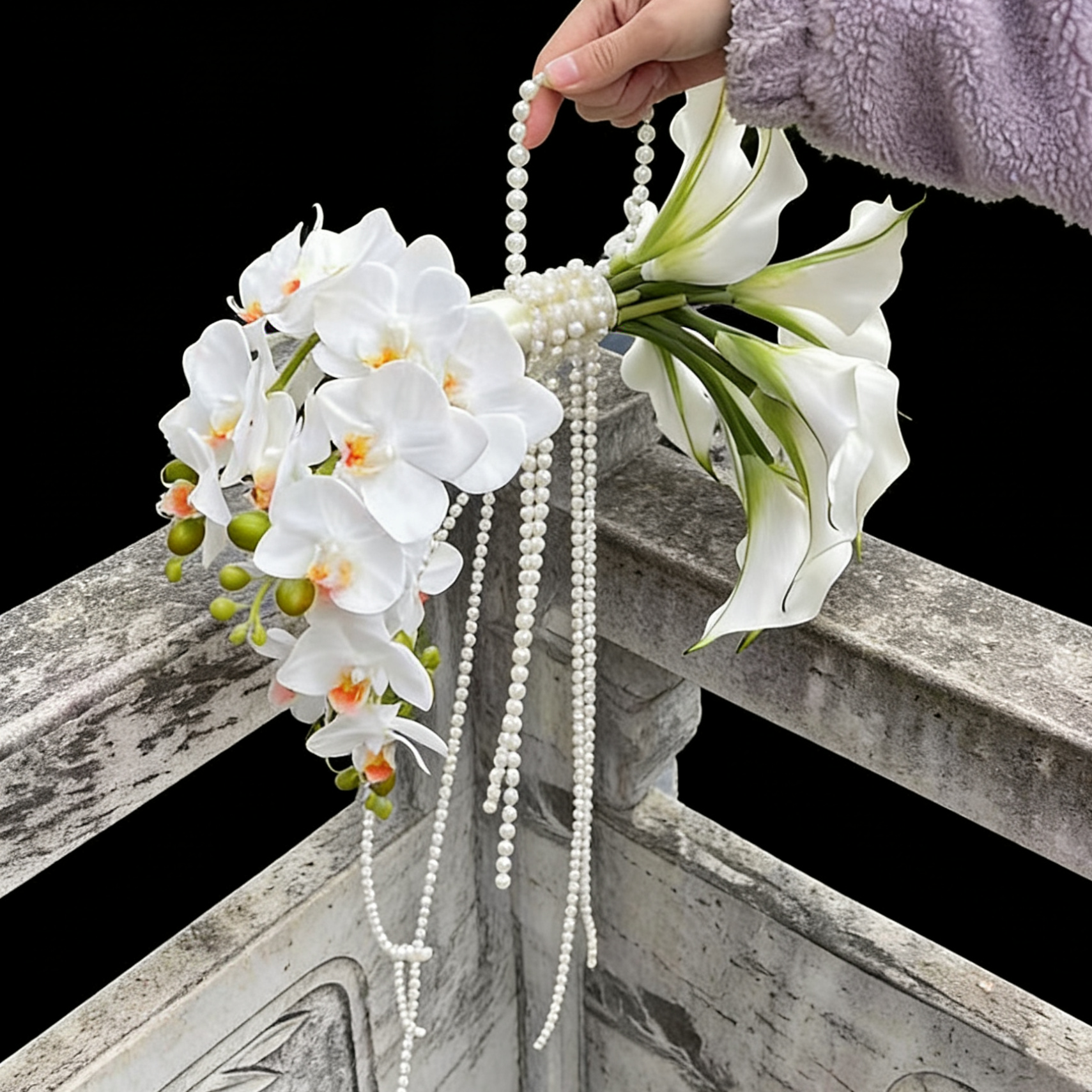 婚礼领证珍珠手捧花白色马蹄莲海芋仿真手拎花拍照高级摄影道具
