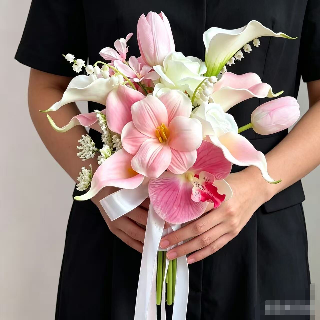 小红书推荐马卡龙仿真绢花新娘新娘结婚手捧花婚礼拍照花束郁金香