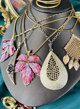 红色枫叶手工项链孤品吊坠