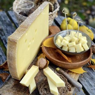 法国进口格鲁耶尔牧场干酪古老也奶酪芝士Gauyere200G顺丰包邮