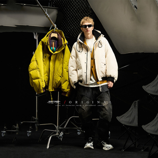 易麦潮牌设计感美式潮流加厚羽绒服男连帽情侣款防寒工装羽绒外套