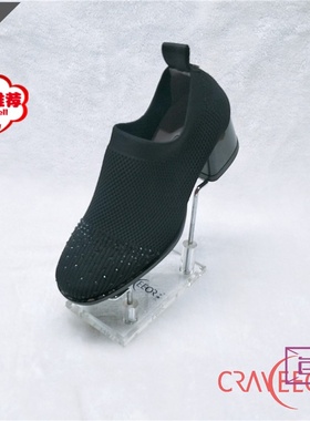 Craveeor/卡佛儿 2019年春季织物无内里圆头中跟低帮鞋19C79013