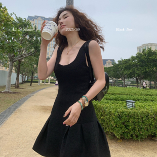 优雅气质压褶纯欲百搭修身 2025夏季 法式 显瘦连衣裙女 新款 ALL