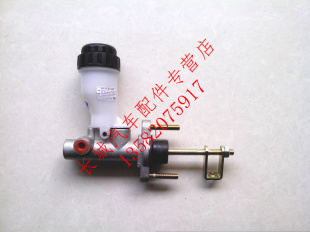 天马大迪新凯华北天汽离合器总泵离合总泵天马风驰天马骑兵总泵