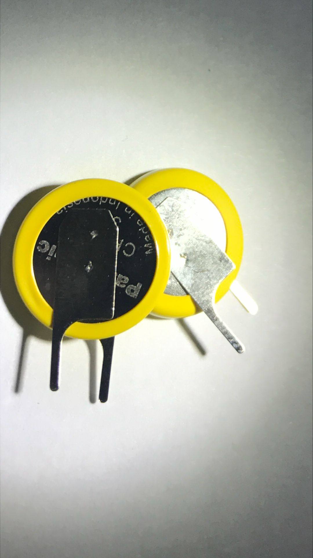 CR1220立式焊脚直插原装松下CR1220纽扣电池3V左刀右刀焊接脚电池,3C数码配件,纽扣电池,淘宝优惠券,粉丝福利购,淘宝优惠卷