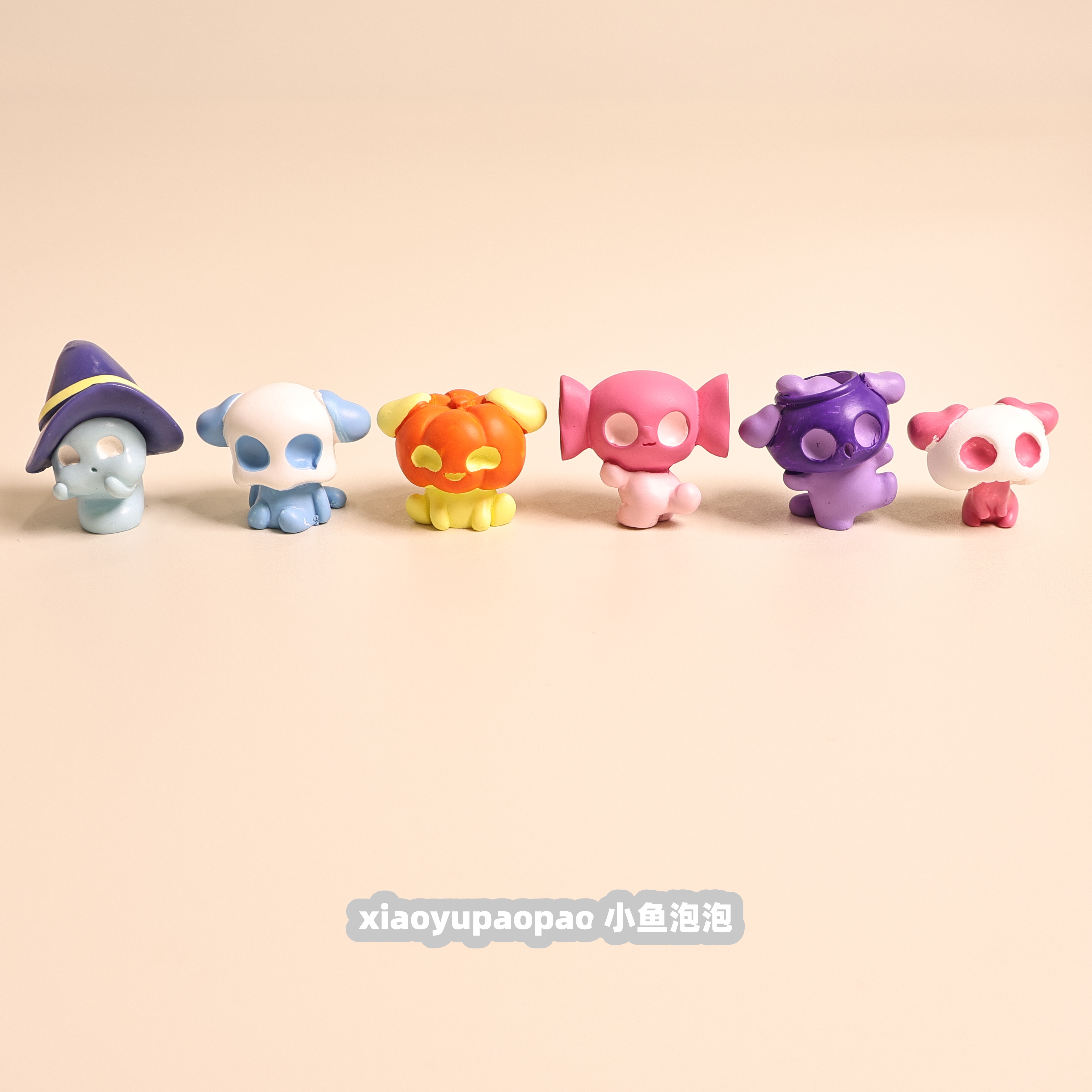 万圣节可爱捣蛋精灵桌面摆件