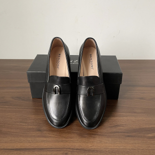 黑色单鞋 外贸大码 女平底搭扣英伦小皮鞋 俄罗斯2026头层牛皮乐福鞋