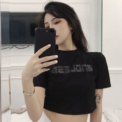 Short sleeve T-shirt girl's short high waist and navel girl's sense of tight fitting girl's design Korean fashion student's top summer