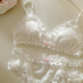 有点甜少女透气网纱小胸内衣无钢圈文胸套装 妈生圆胸 少女 法式