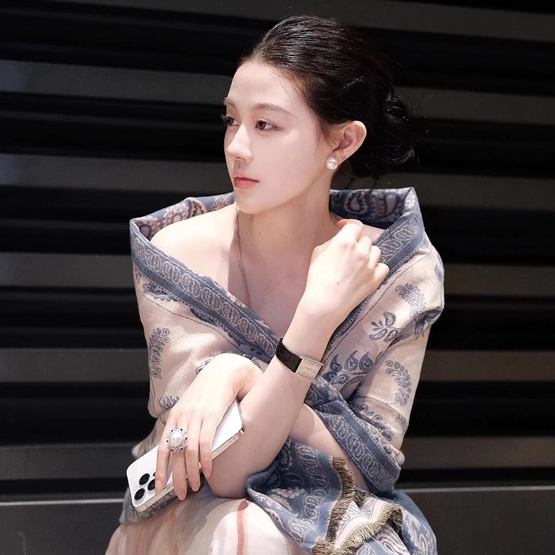 民族风披肩女夏季空调房刘亦菲同款外搭云南西藏旅游拍照围巾斗篷
