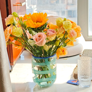 包豪斯蒙德里安多巴胺色直筒玻璃花瓶艺术家居客厅装 饰中古花器