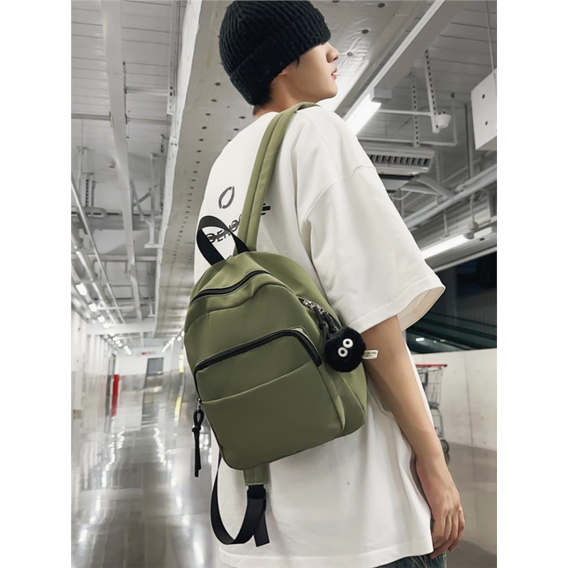 日系轻便小背包女原宿纯色小号双肩包韩版大学生潮流百搭旅游小包