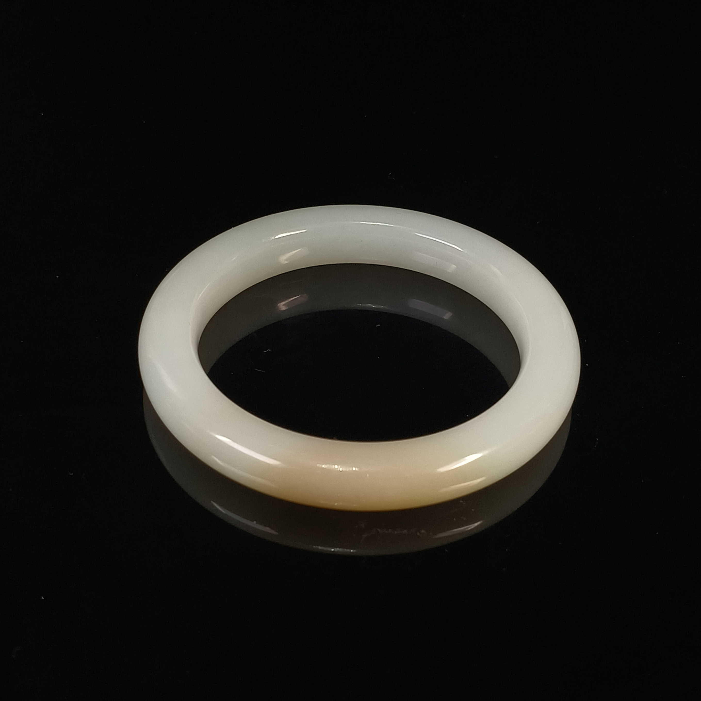 和田玉羊脂白玉手镯(带糖平安镯)内径57mm 25091700058