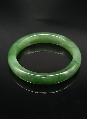 和田玉碧玉手镯   内径58.5mm   重量55.153克 25041500048