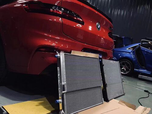 宝马X3M/X4M加大中冷水箱X3X4