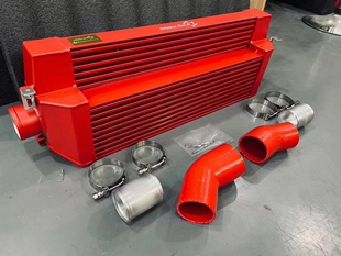 SNOWTECH中冷适配2020后奥迪Q5L A4L A5 B9.5国6加大中冷器改装